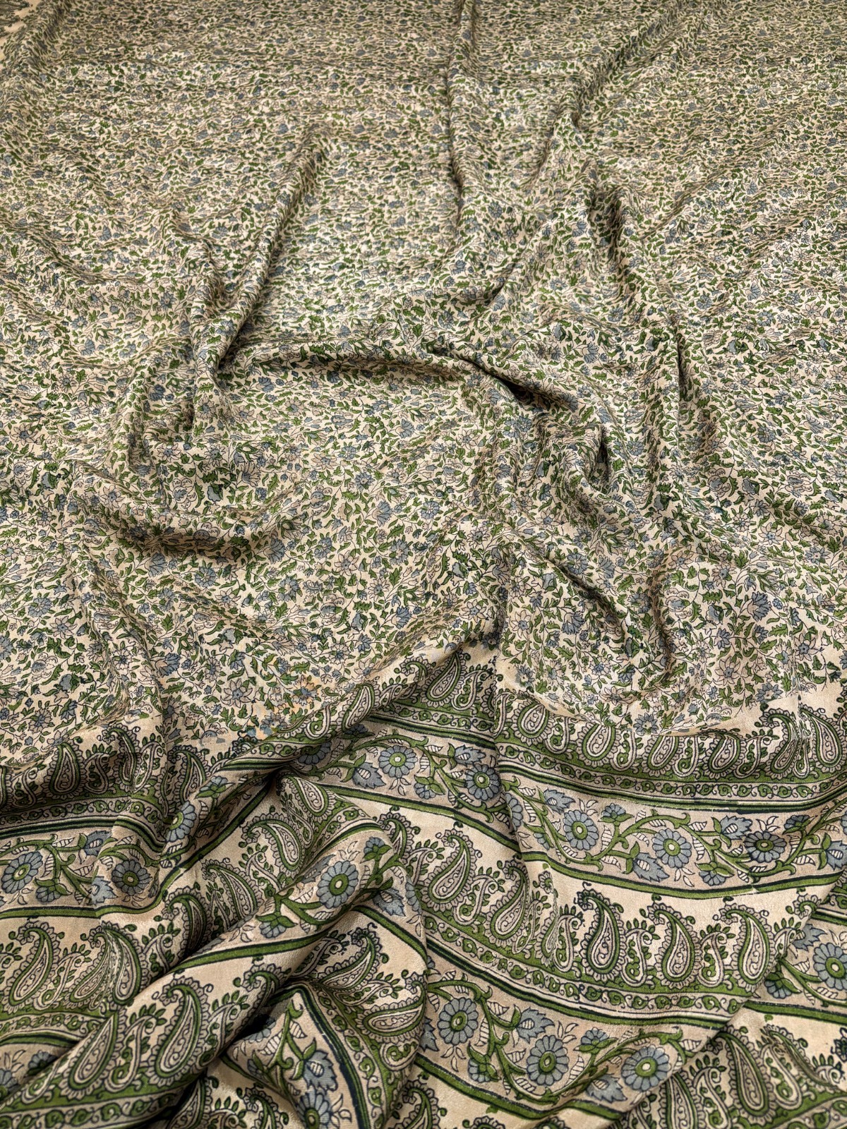 Vintage Beige Chiffon Silk Saree | Lightweight Fabric for DIY & Sewing CS1050