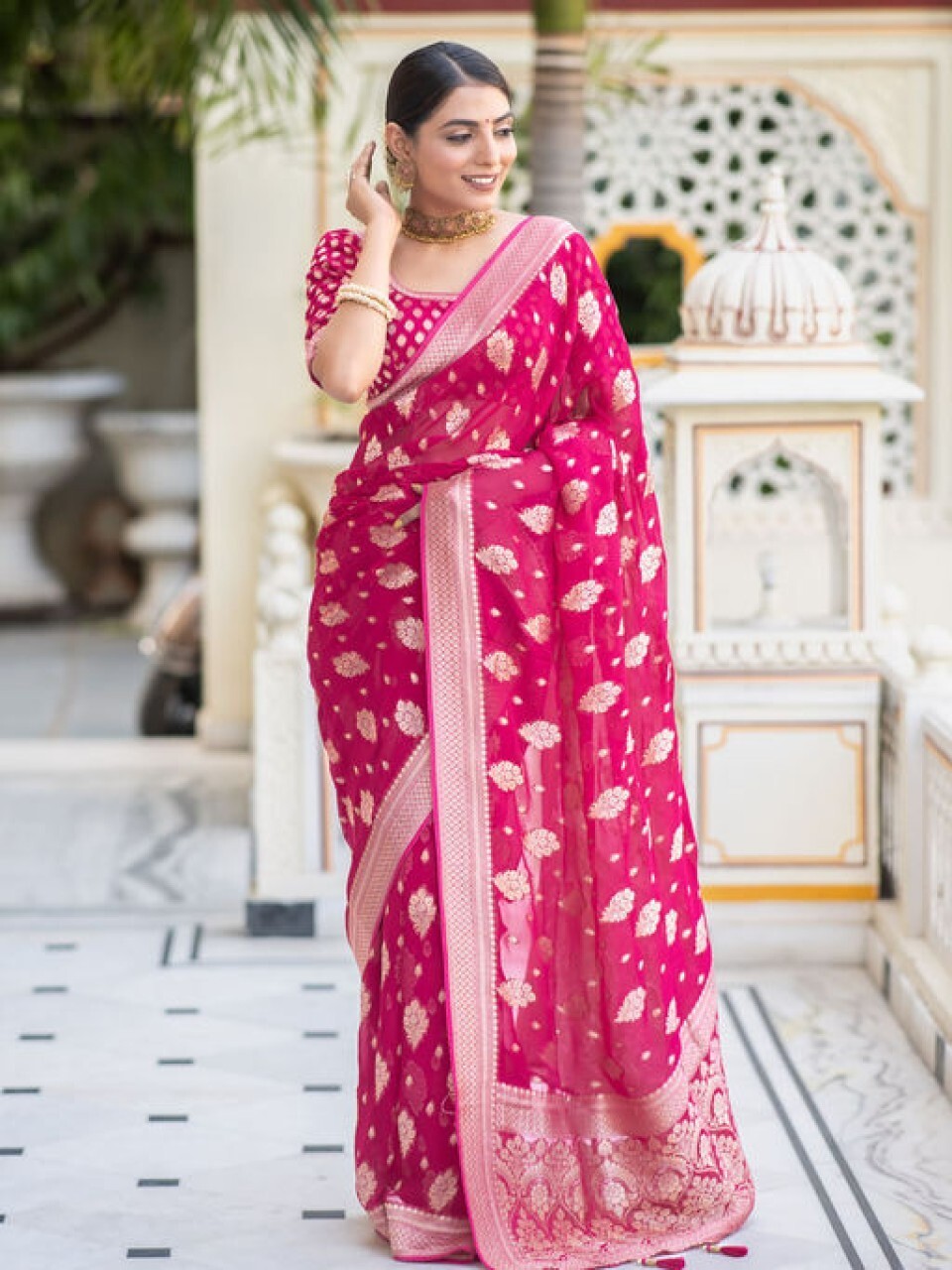 Woven Kanjivaram Pure Silk, Silk Blend Saree (Pink)