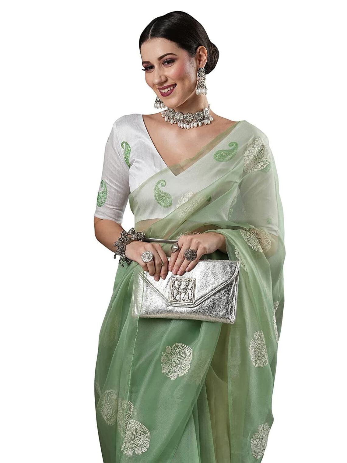 Women’s Banarasi Organza Embroidered Work Saree With Unstitched Blouse Piece