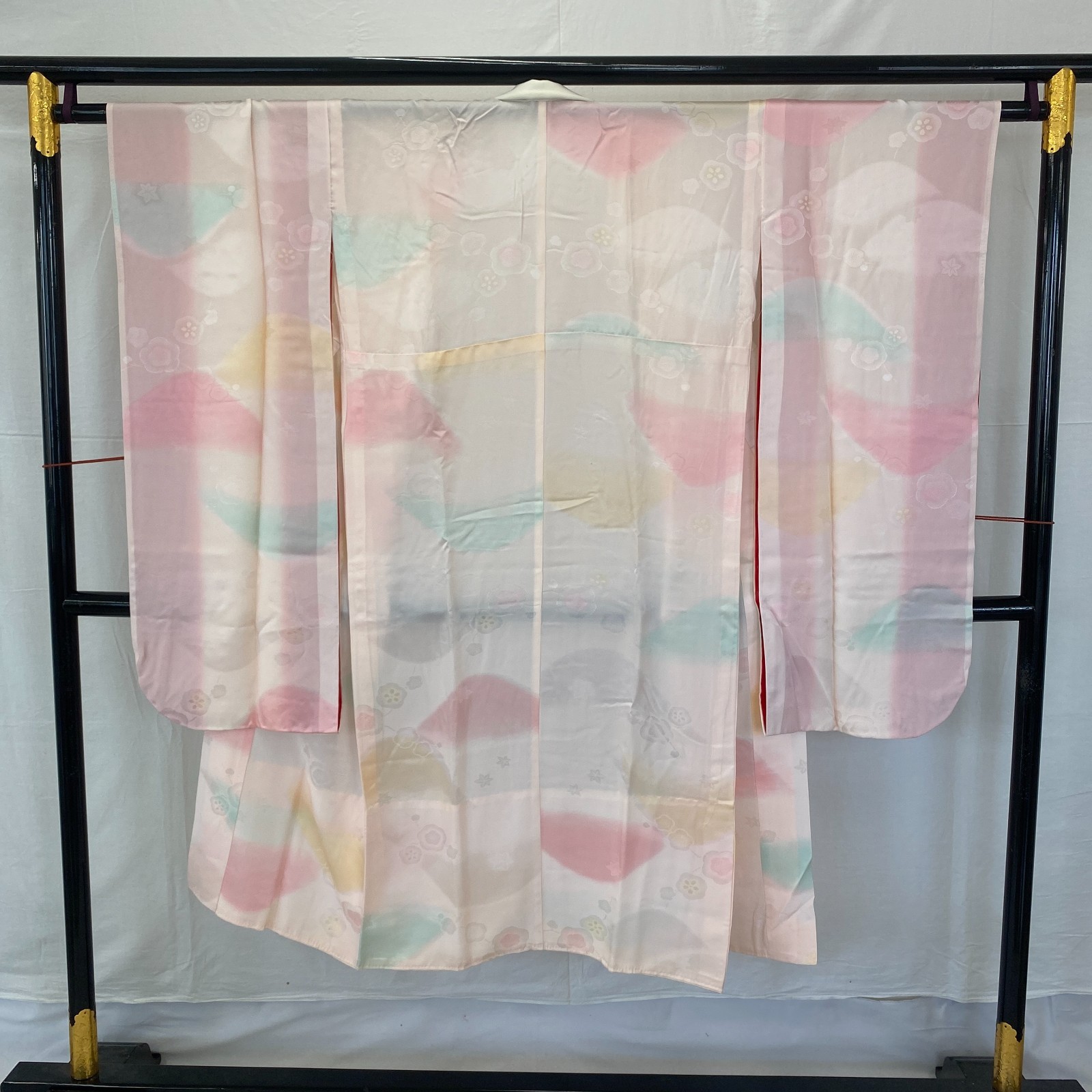 Japanese Vintage Kimono Juban Furisode Silk Pink Traditional Length 51 in