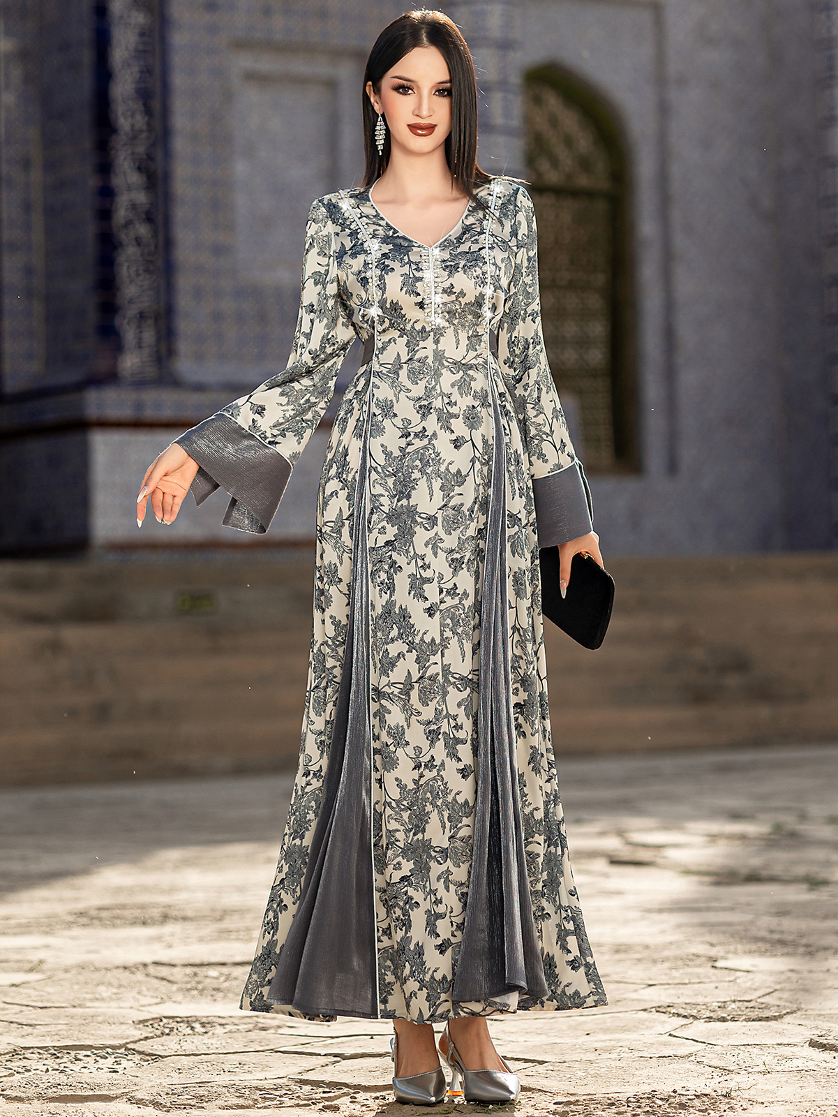Muslim Female Abaya Elegant Satin Print Robe Dress Hand Sewn Beads Long Sleeves
