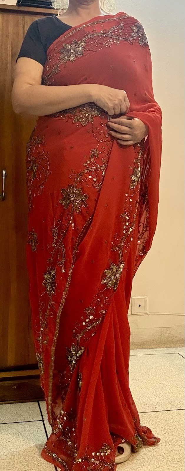 Women’s Red Black Sequin Embroidered Saree Sari with Matching Blouse