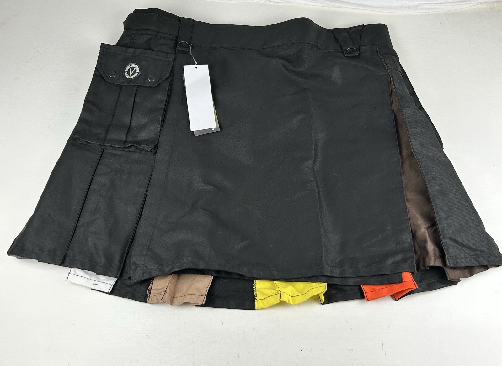 Verillas Lifestyle Kilt Mens 2XL Black Canvas Pleated Colors Scottish Cargo