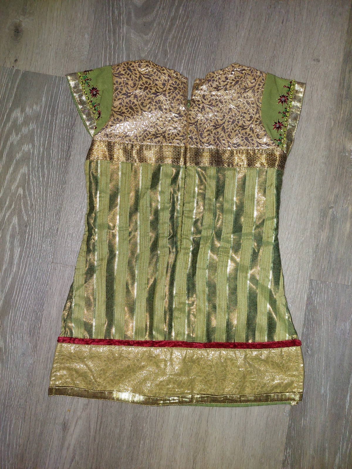Pakistani/Indian little girl dresses Green & Gold Kids Dress Size 45 Cm 2 /3 T