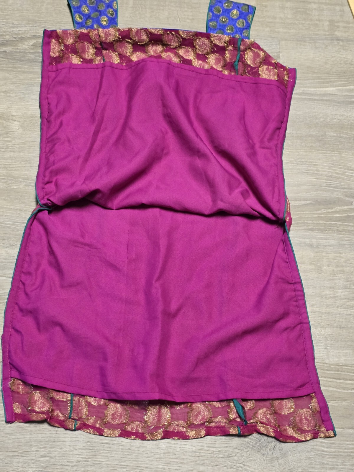 Preloved 2pc. Pink Bejeweled Lined Kurta and Dupatta Size 7? See Photos