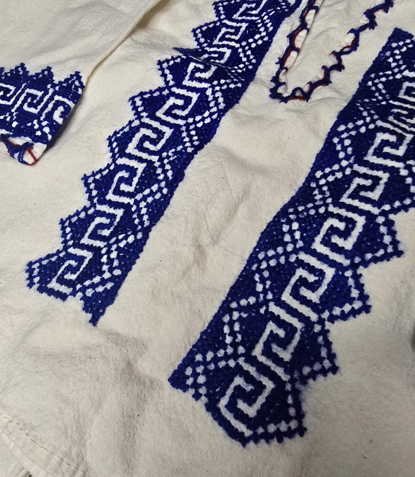 Kids Eastern European Traditional Embroidered Costume 2pc Tunic Pants Blue White