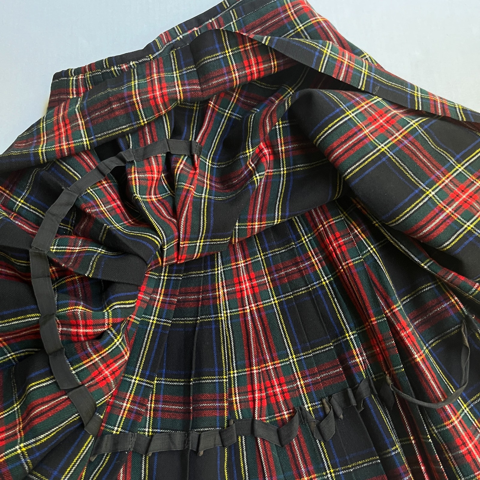 Vtg Wool Kilt RG Lawrie Traditional Glasgow Scotland Black Stewart 40s READ
