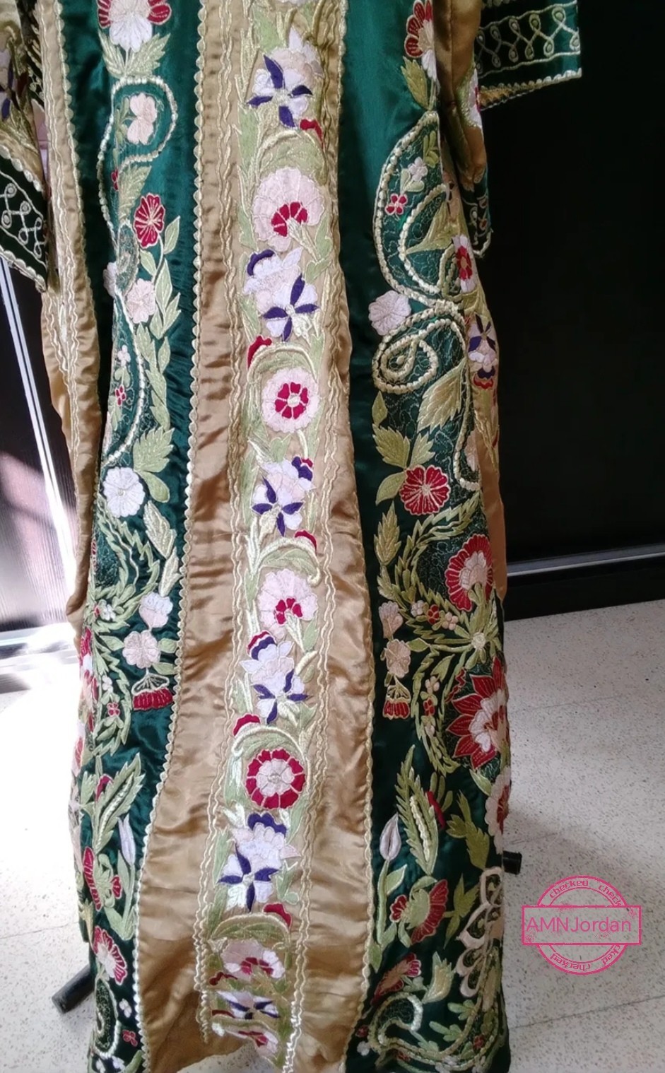 Vintage traditiona Palestinian Thobe Handmade Satin Green Gold Embroidered Abaya