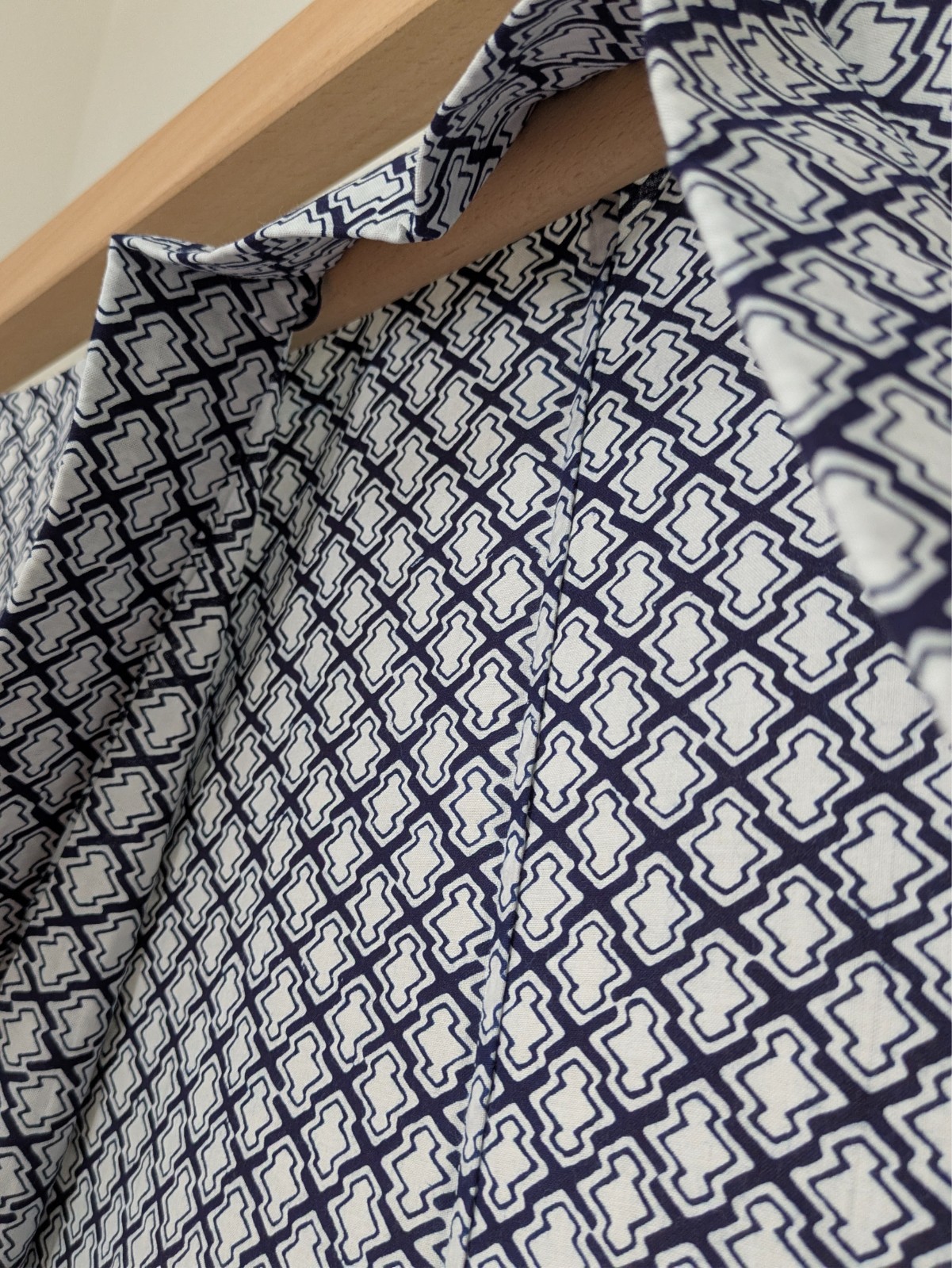 Japanese Men’s Kimono Yukata Robe Navy Blue White Geometric Diamonds Summer Wear