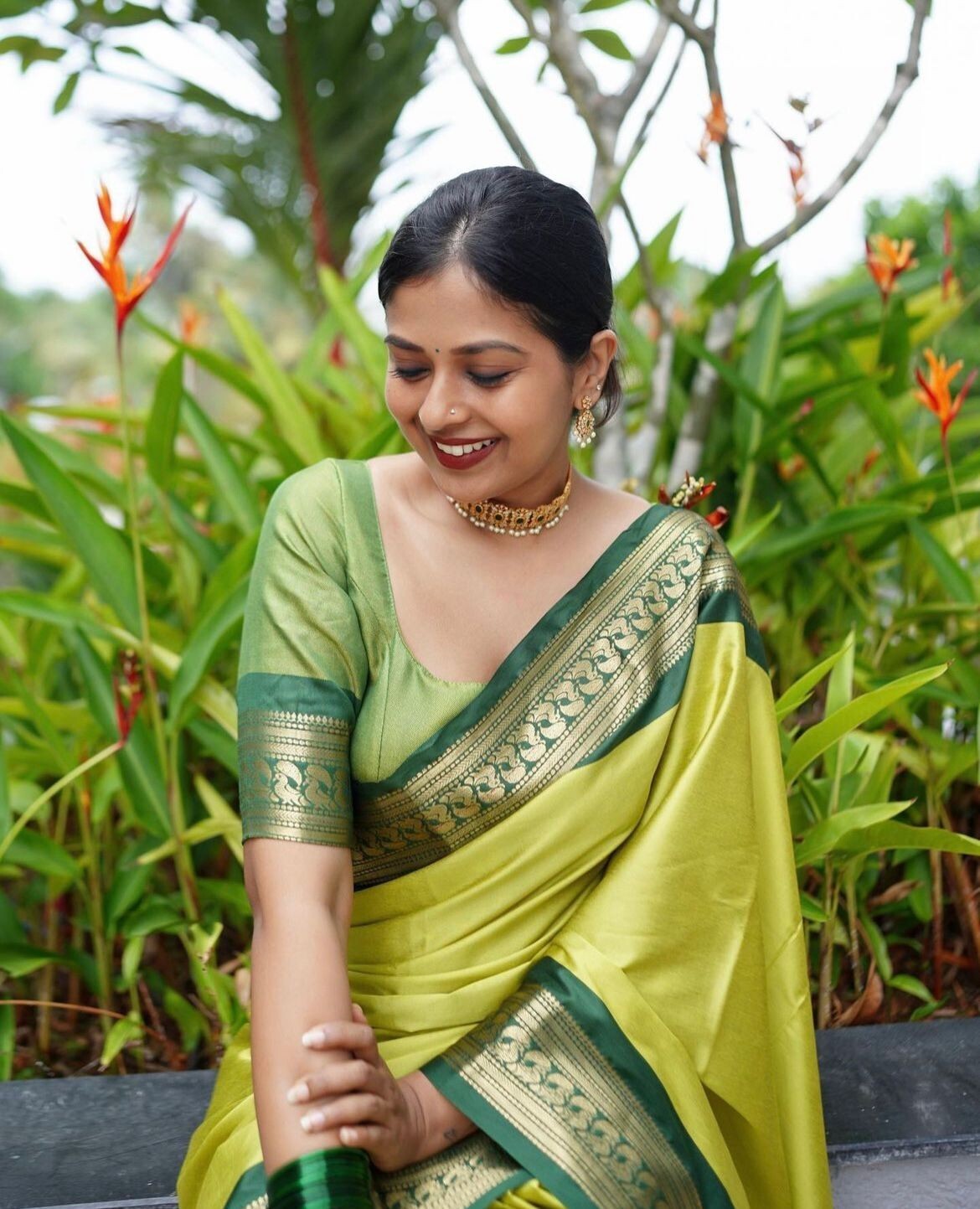 Indian Saree Pakistani Designer PartyWear Blouse Sari Wedding Traditional Ethnic