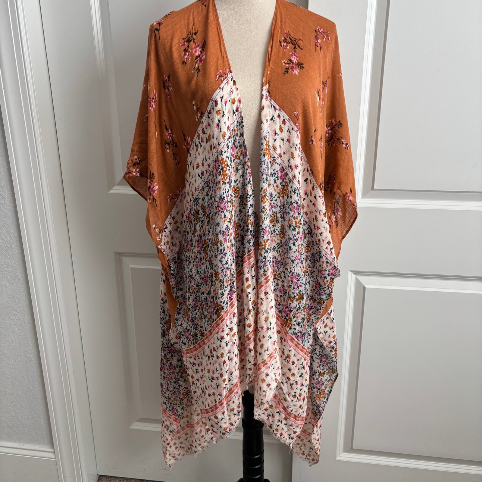 American Eagle Floral Kimono Wrap One Size Boho Festival Draped Cardigan Rust