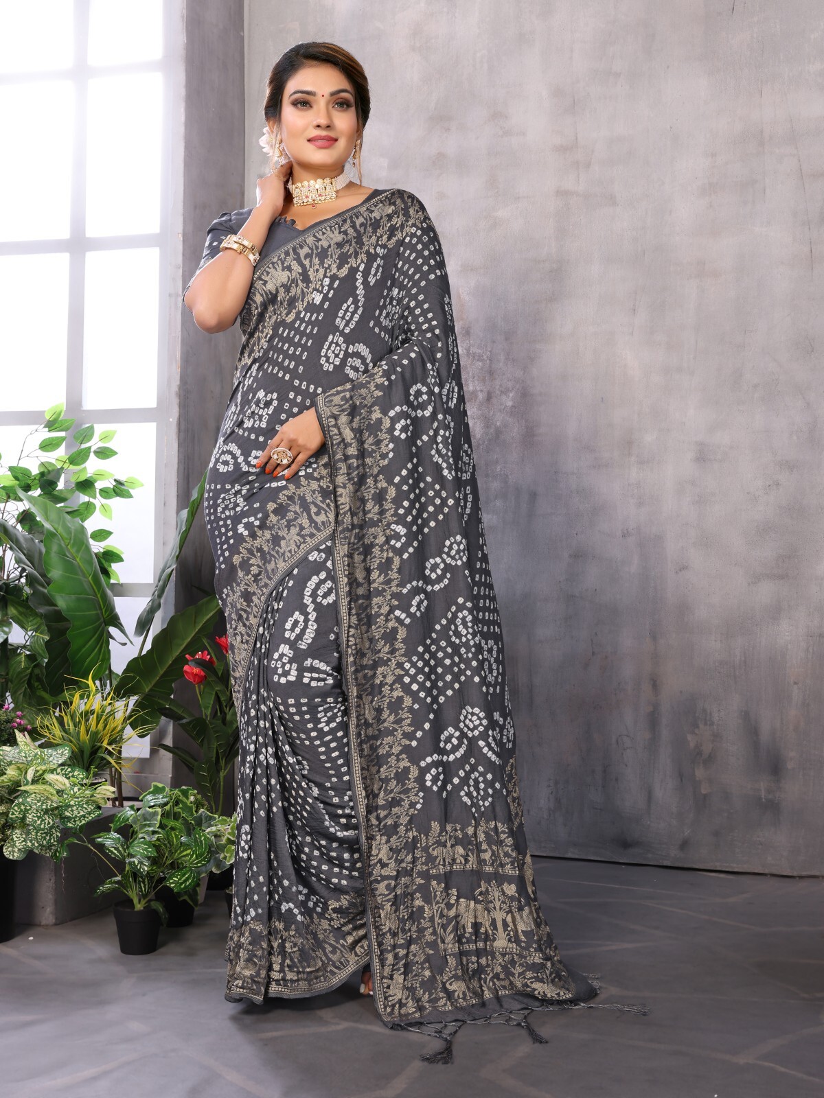 Grey Bandhej Bandhani Misco Pure Gaji Patola seabory Bandhani Saree With Blouse
