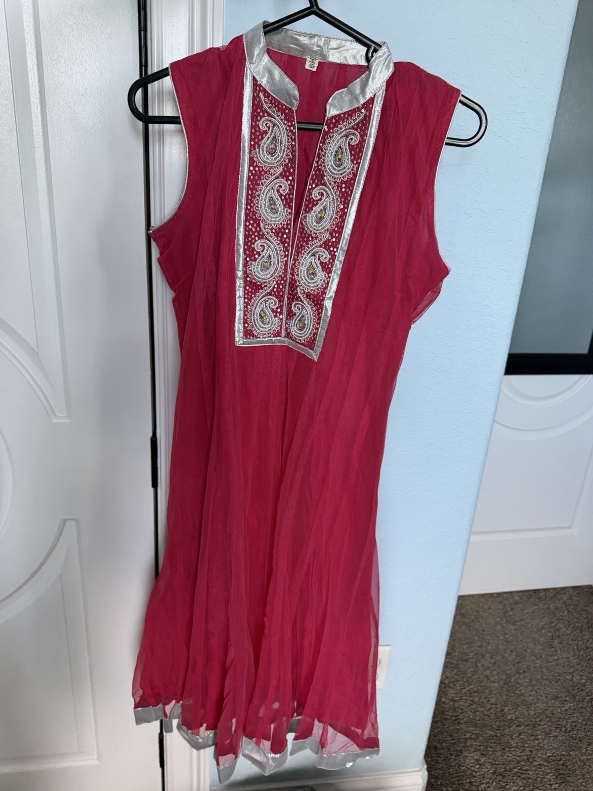 Women’s Indian Outfit Top And Dupatta XS Or Kids Size L Or XL
