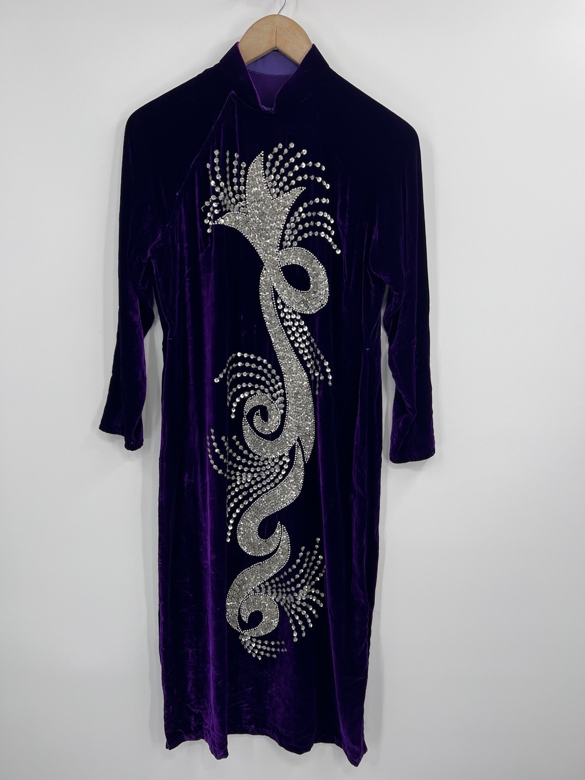 Traditional Vietnamese Ao Dai Dress Royal Purple Velvet Hand Beaded Sequin S/M