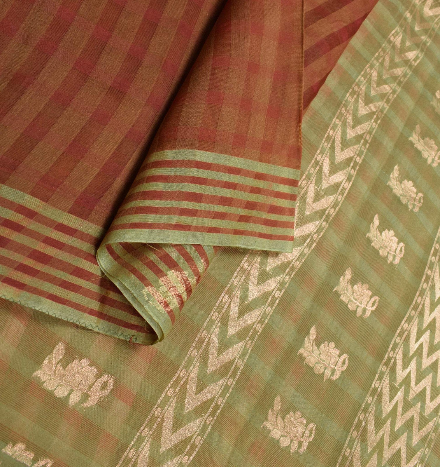 Sushila Vintage Maroon Green Saree Pure Cotton Silk Zari Woven Sari Craft Fabric