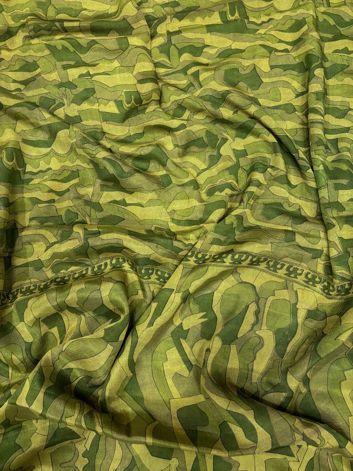 Vintage Chiffon Silk Saree, Lightweight Fabric for DIY & Sewing CS1119