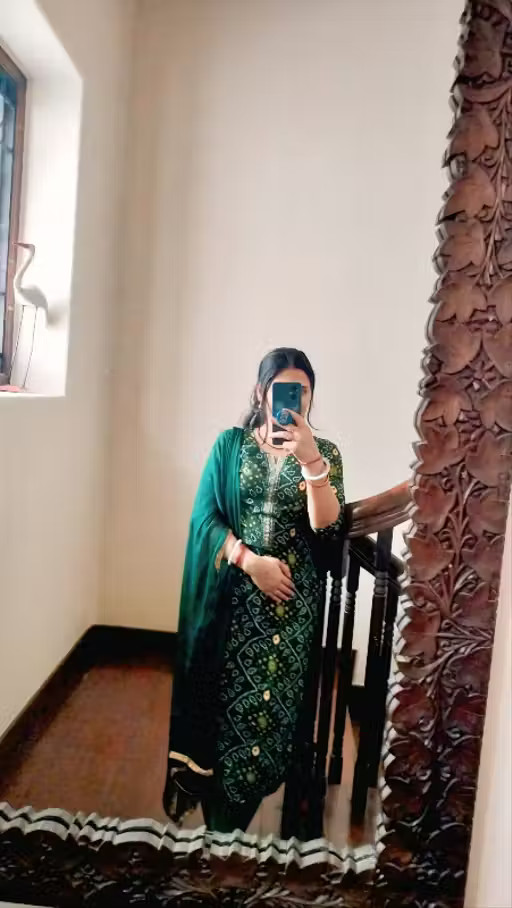Traditional Kurti set for women/Women’S BANDHANI Cotton Blend Straight Kurti set