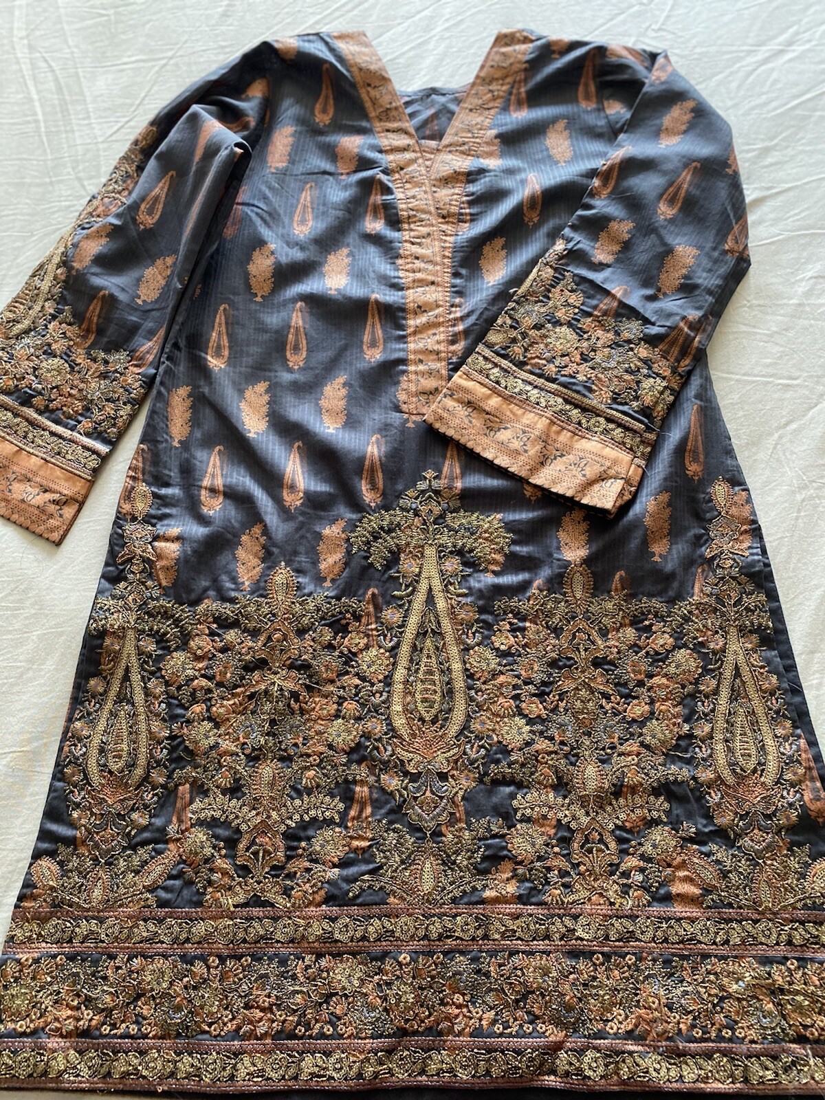 Pakistani/ Indian Original Branded Alkaram Festive Stitched -3Piece-Medium