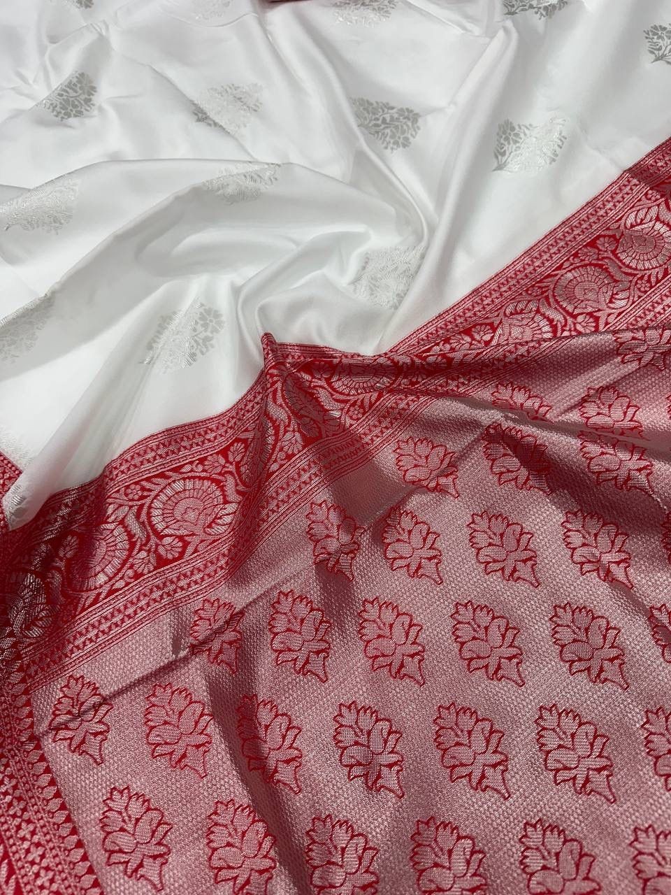 Premium Quality Designer Saree Wedding Collection 2026 Bollywood Style Blouse