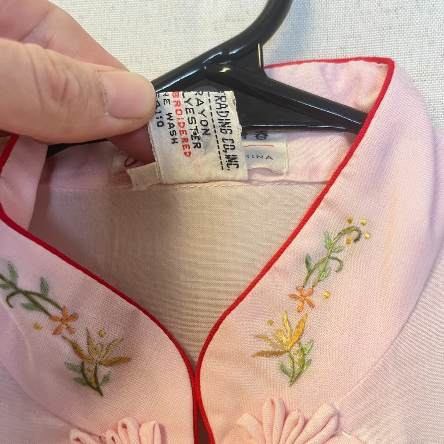 FLAW | VTG Youth Shanghai Kimono China Sz Large Pink Floral Cotton Embroidered