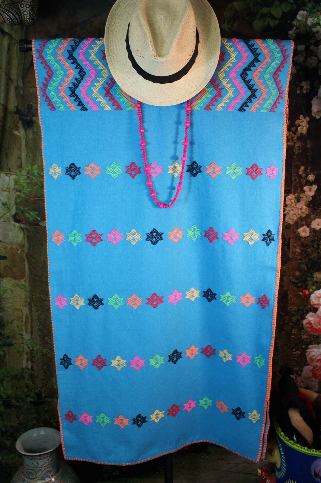 M/L Huipil Kaftan Handwoven Blue & White Oaxaca Mexico San Juan Colorado Resort