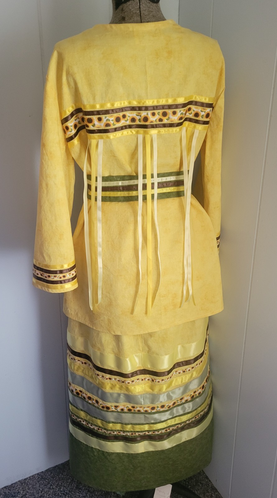 Womans sunflower ribbon skirt and shirt size M powwow regalia FREE SHIPPING