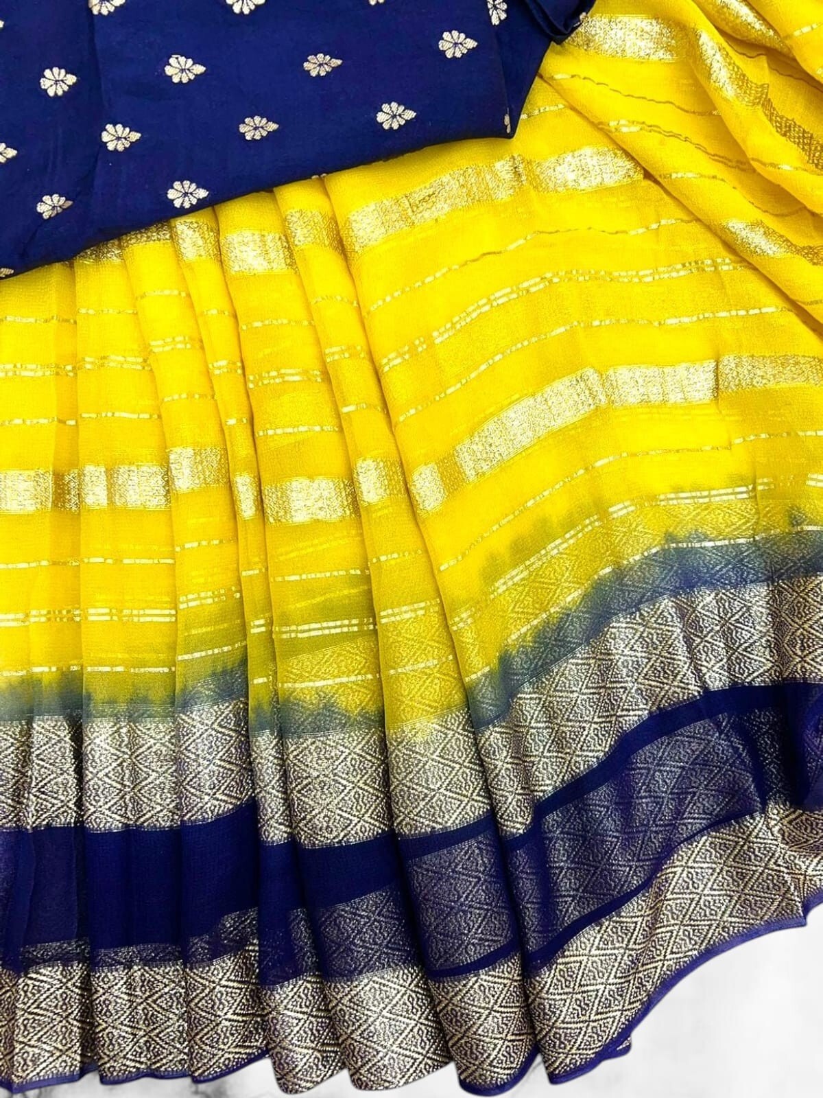 Viscose Georgette Saree With Zari Weaving Work,Dola Silk Jecquard Blouse Saree