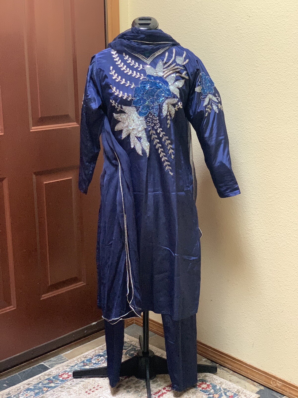 Beautiful Vintage 80’s Bollywood Indian Salwar Suit