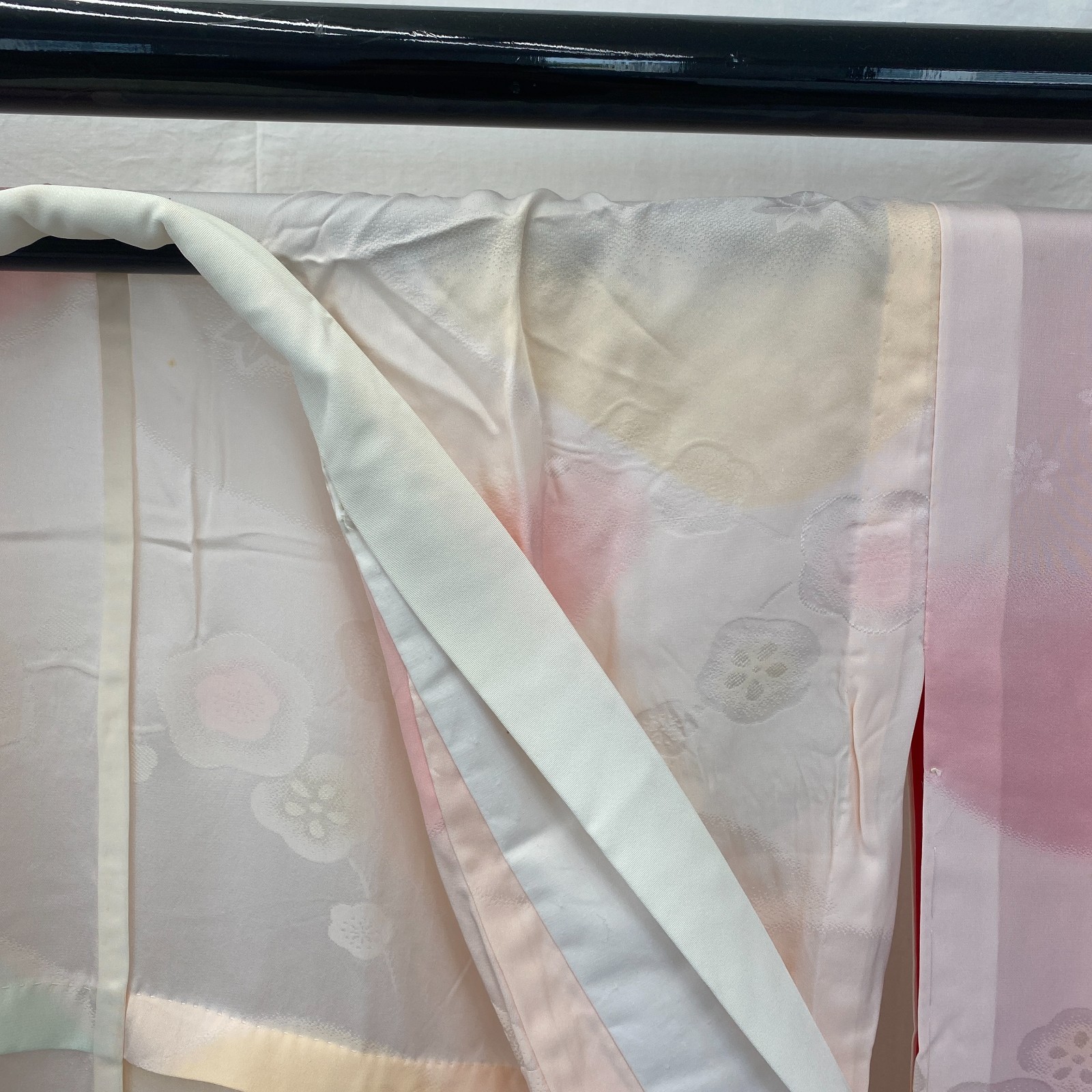 Japanese Vintage Kimono Juban Furisode Silk Pink Traditional Length 51 in