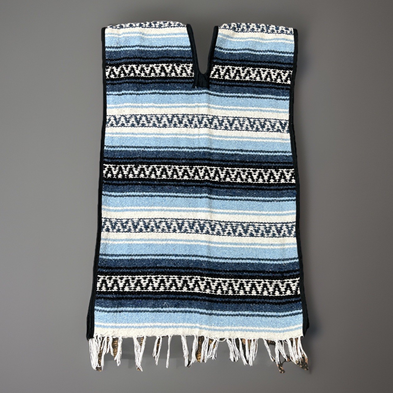 VTG Cuamatzi Mexican Textile Poncho Blanket Unisex OS Blue Reversible 70s READ!