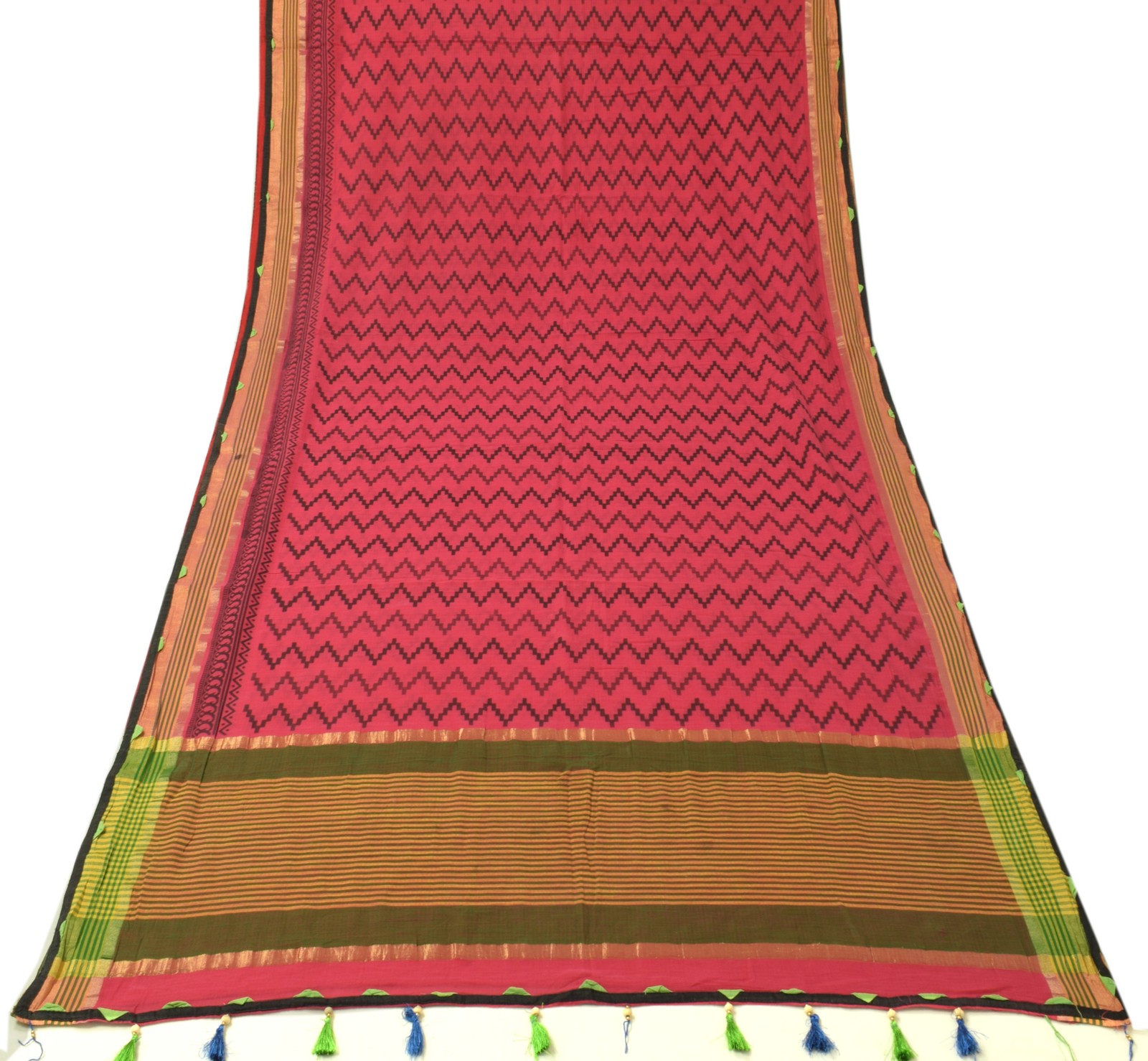 Sushila Vintage Hot Pink Sari 100% Pure Cotton Printed Zig-Zag Soft Craft Fabric
