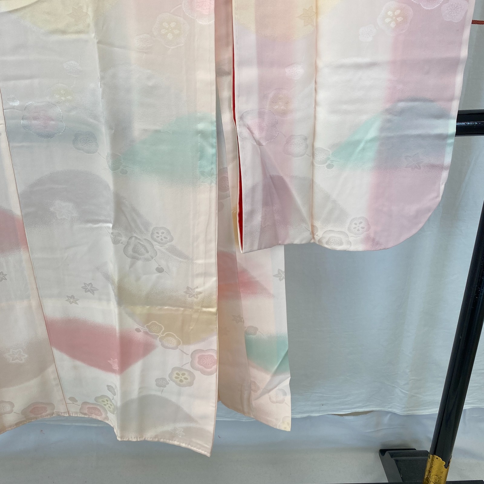 Japanese Vintage Kimono Juban Furisode Silk Pink Traditional Length 51 in