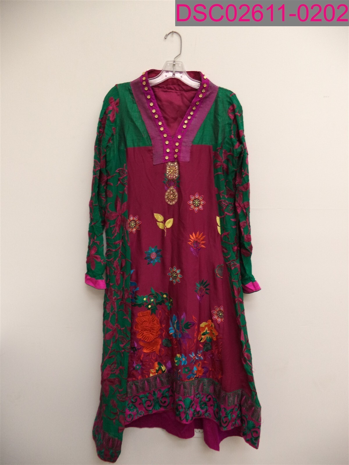 Women’s V-Neck Floral Embroider High Low Dress. Long Sheer Sleeves Green/Red XXL