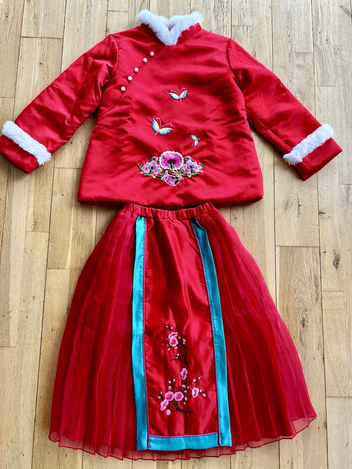 Sim Tree Chinese New Year Outfit Embroidery Qipao Size 160cm/ 10-14Y