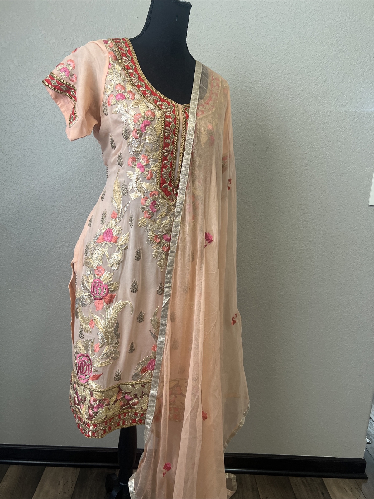 Punjabi/Indian/ Pakistani Salwar Kameez, Lehenga , Boutique Designer Dress