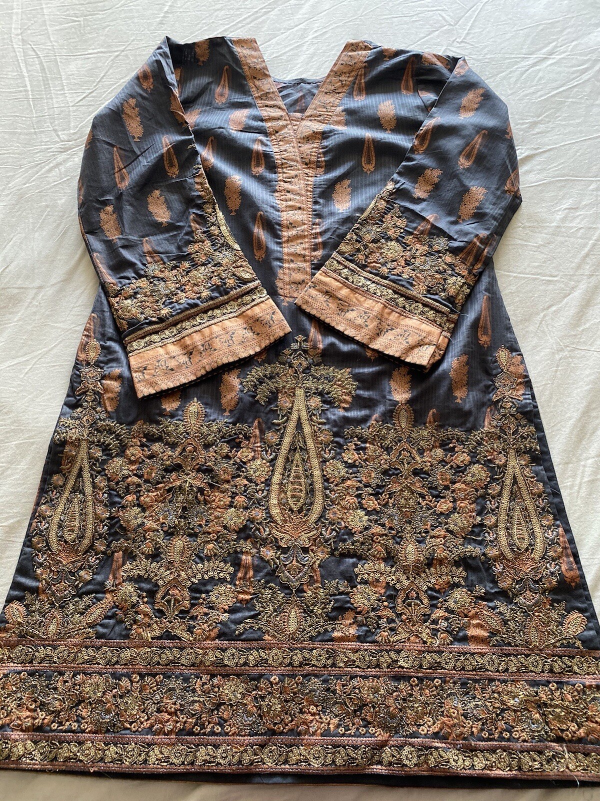 Pakistani/ Indian Original Branded Alkaram Festive Stitched -3Piece-Medium