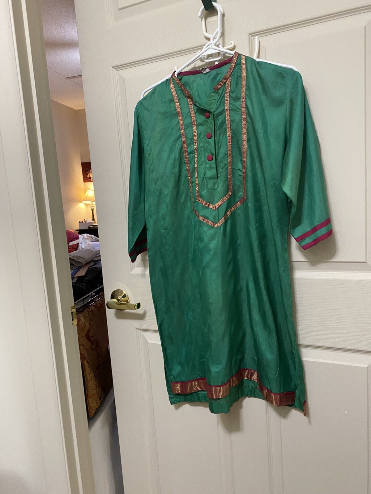 Indian Kurta Ladies Size M, 34” Length Pure silk Evening Wear