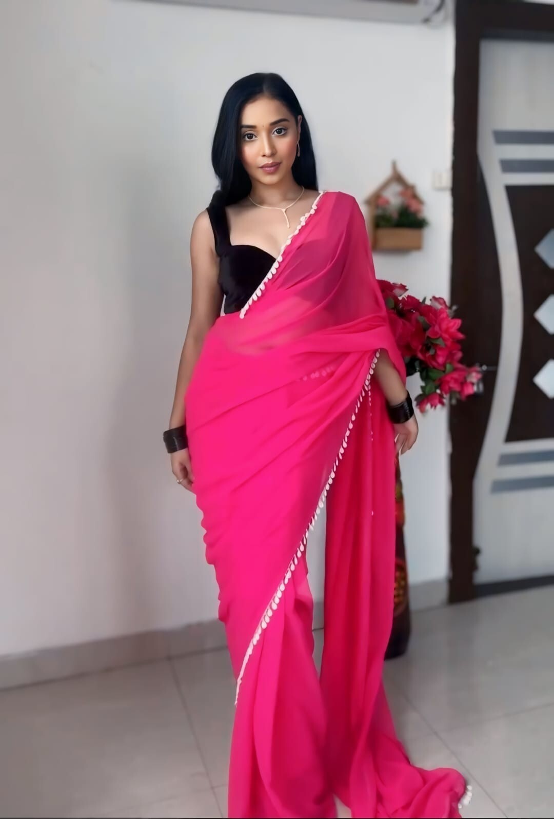 Pink Color Georgette With Lace Border Wedding Fancy Ready To Wear Saree Blouse.