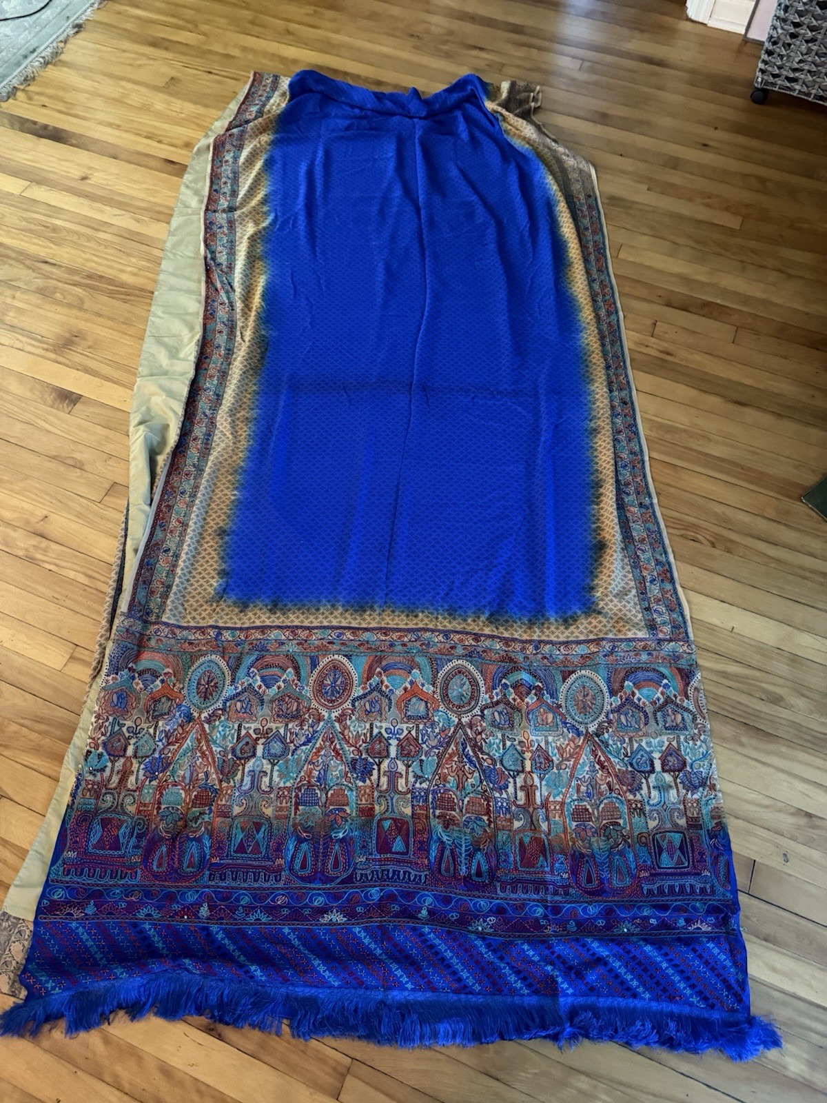 Vintage Blue Saree 100% Pure Silk Handwoven Embroidered Sari 77” X 45” Tassel