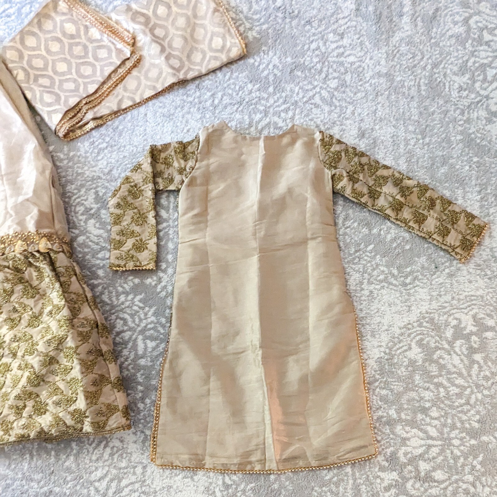Pakistani Indian Women’s Bridal Formal Farshi Ghagra – 3-Piece, Beige/Gold