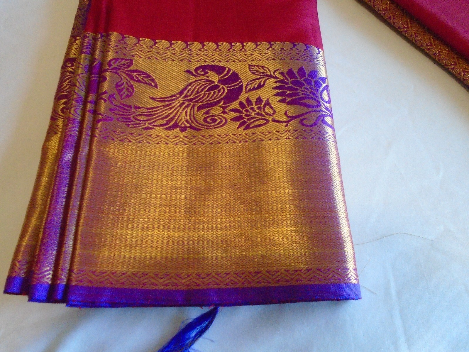 NEW BEAUTIFUL GADAWAL SILK SAREE W matching blouse piece. BRIDAL PARTY