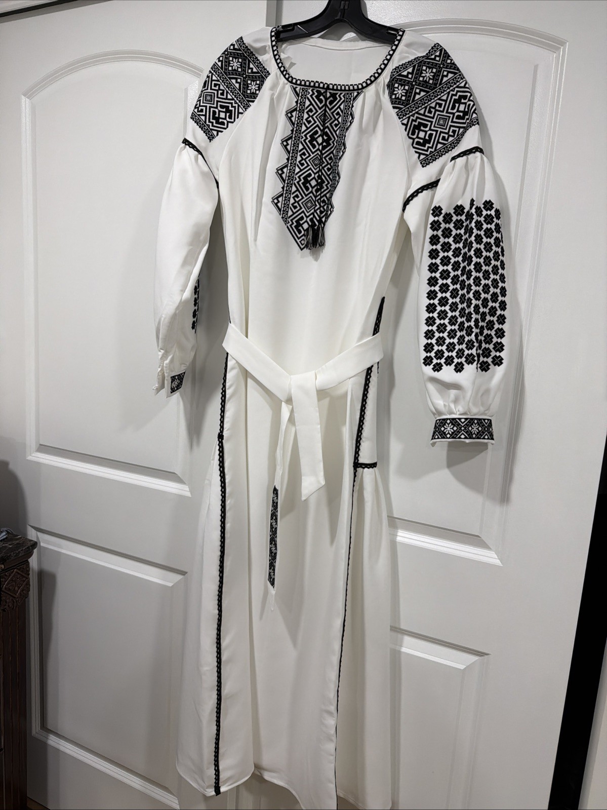 Vyshyvanka Dress Ukrainian Embroidered dress Size 44-46 Small