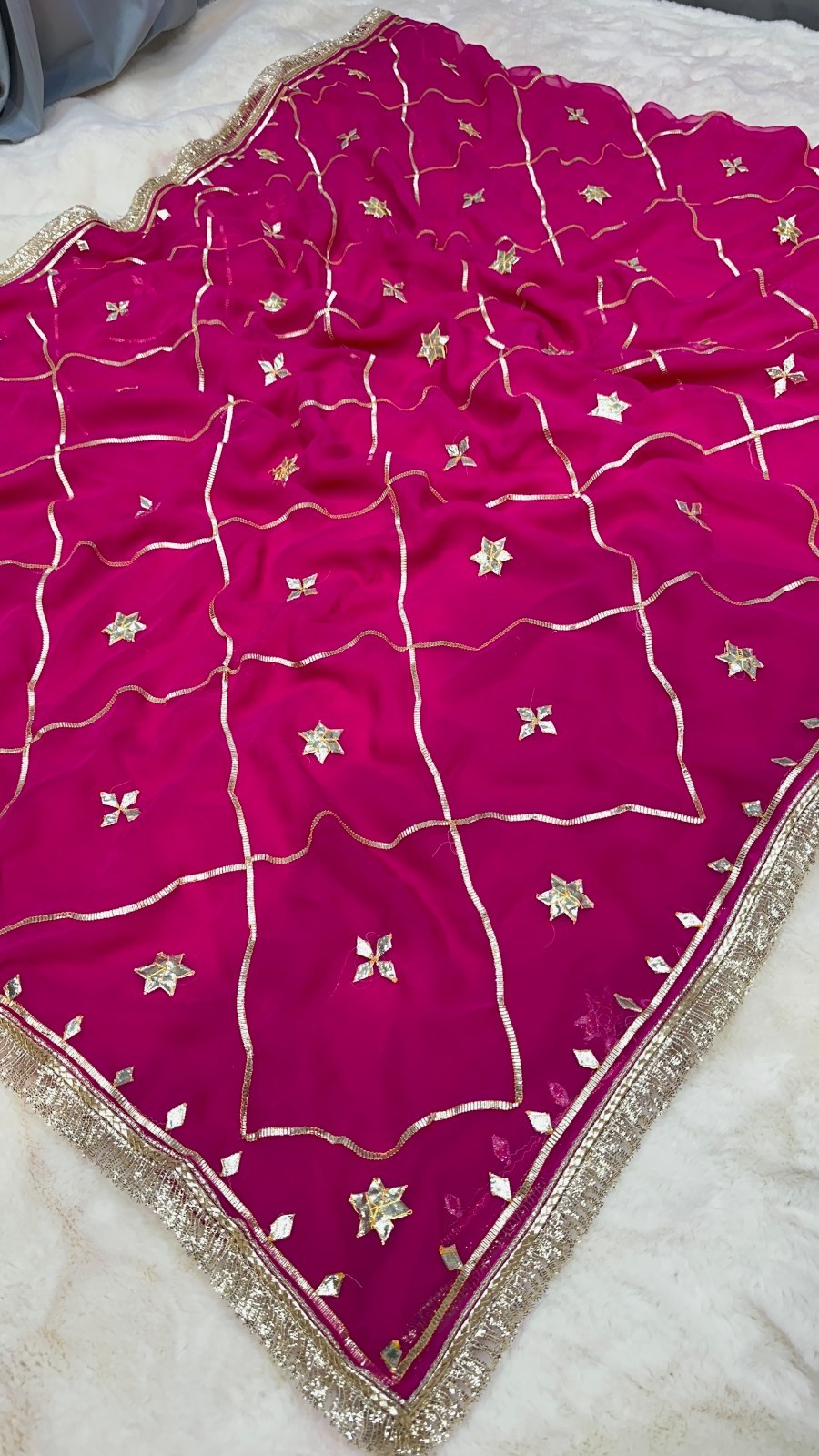 Women Pink Georgette Saree with Traditional Kaccha Gotta Work Unstitched Blouse