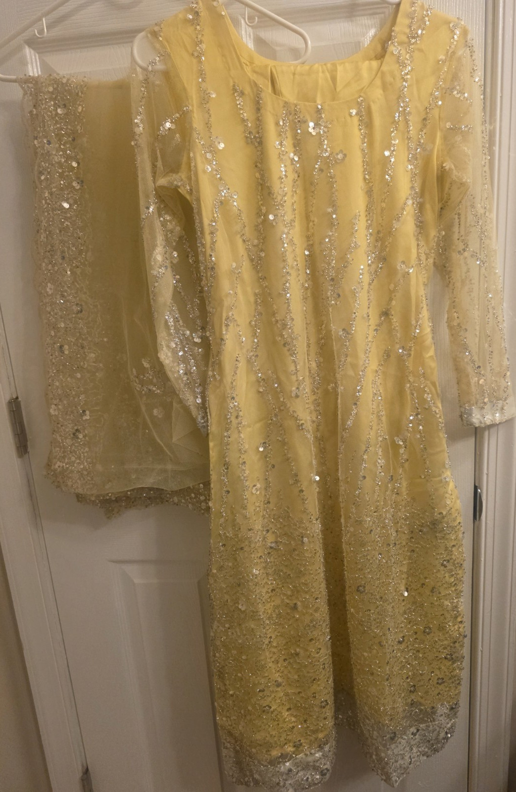 Formal Pakistani Pastel Yellow Net & CutDana Sequined 3-Piece Set – Size S-Med
