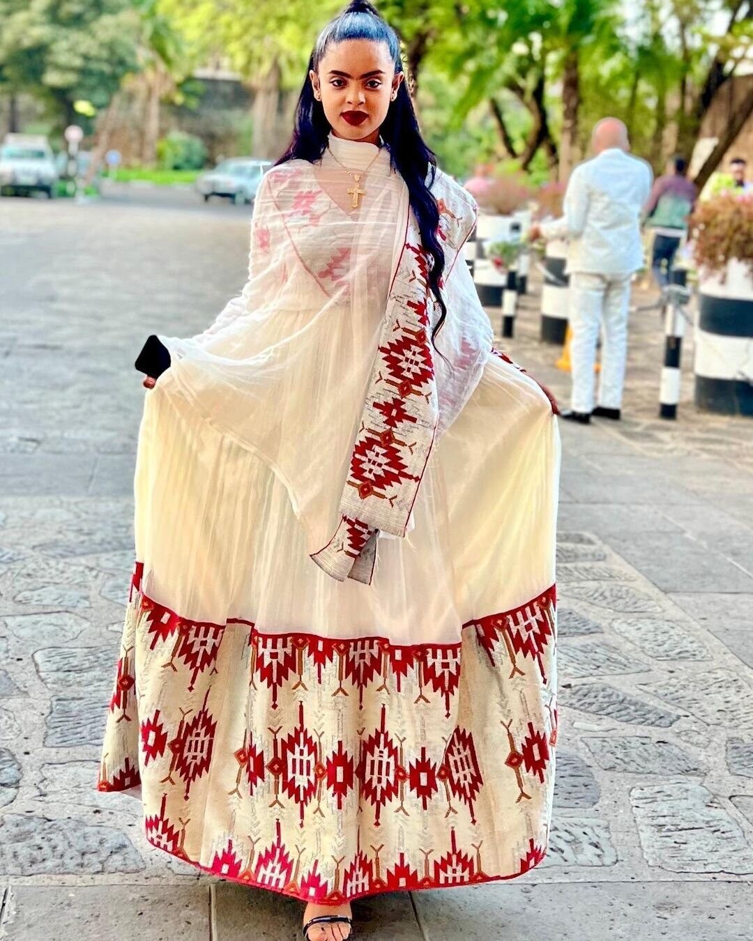 Timeless Piece beautifully made Ethiopia traditinal dress