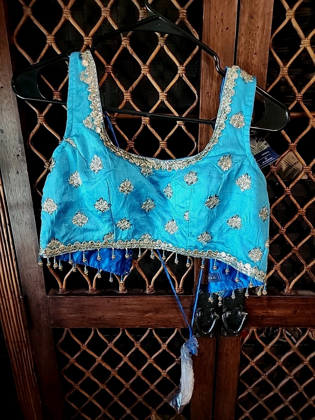 LASHKARAA NWT Choli Top Only Aqua Blue Gold Beaded Gorgeous 30″ Length = Small
