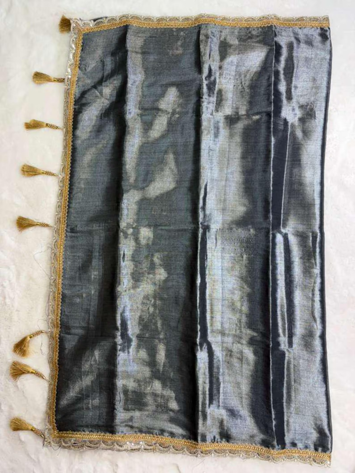 Mulmul cotton saree with ready to wear blouse size 40 and 46 adjustable