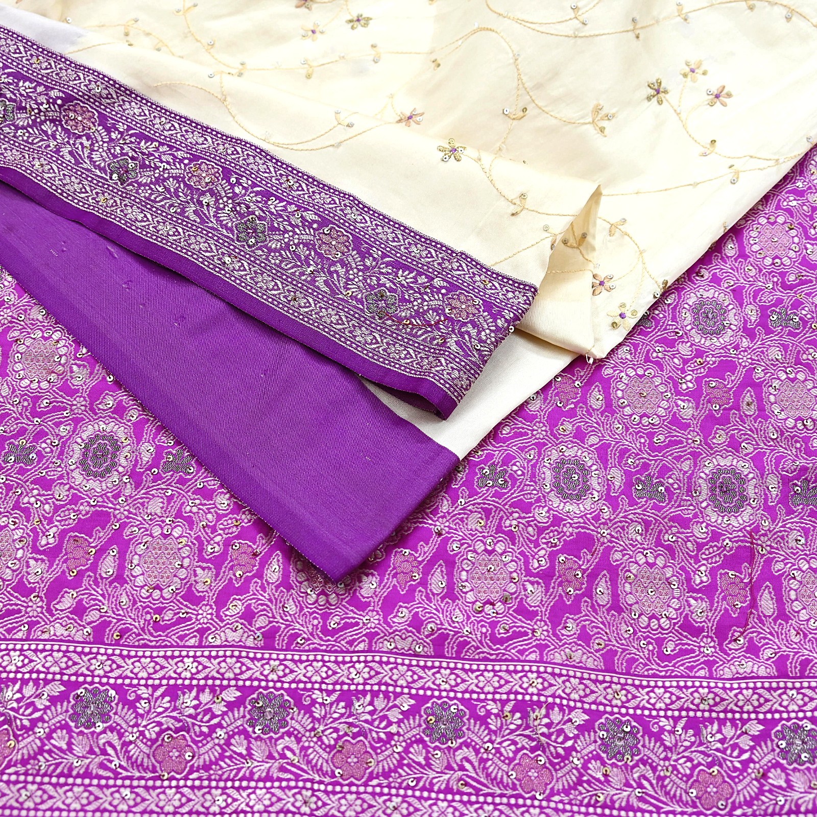 Indian Vintage Sari Purple & White Artificial Silk Hand Embroidered Sarees 5yd