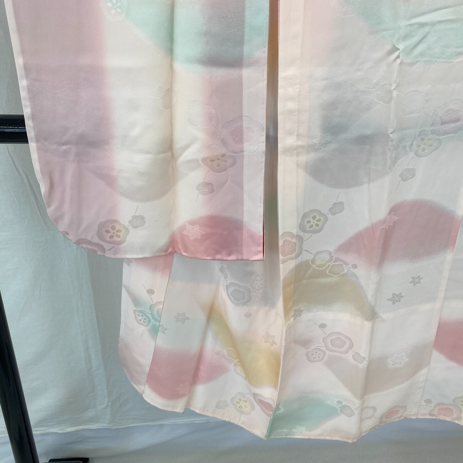 Japanese Vintage Kimono Juban Furisode Silk Pink Traditional Length 51 in
