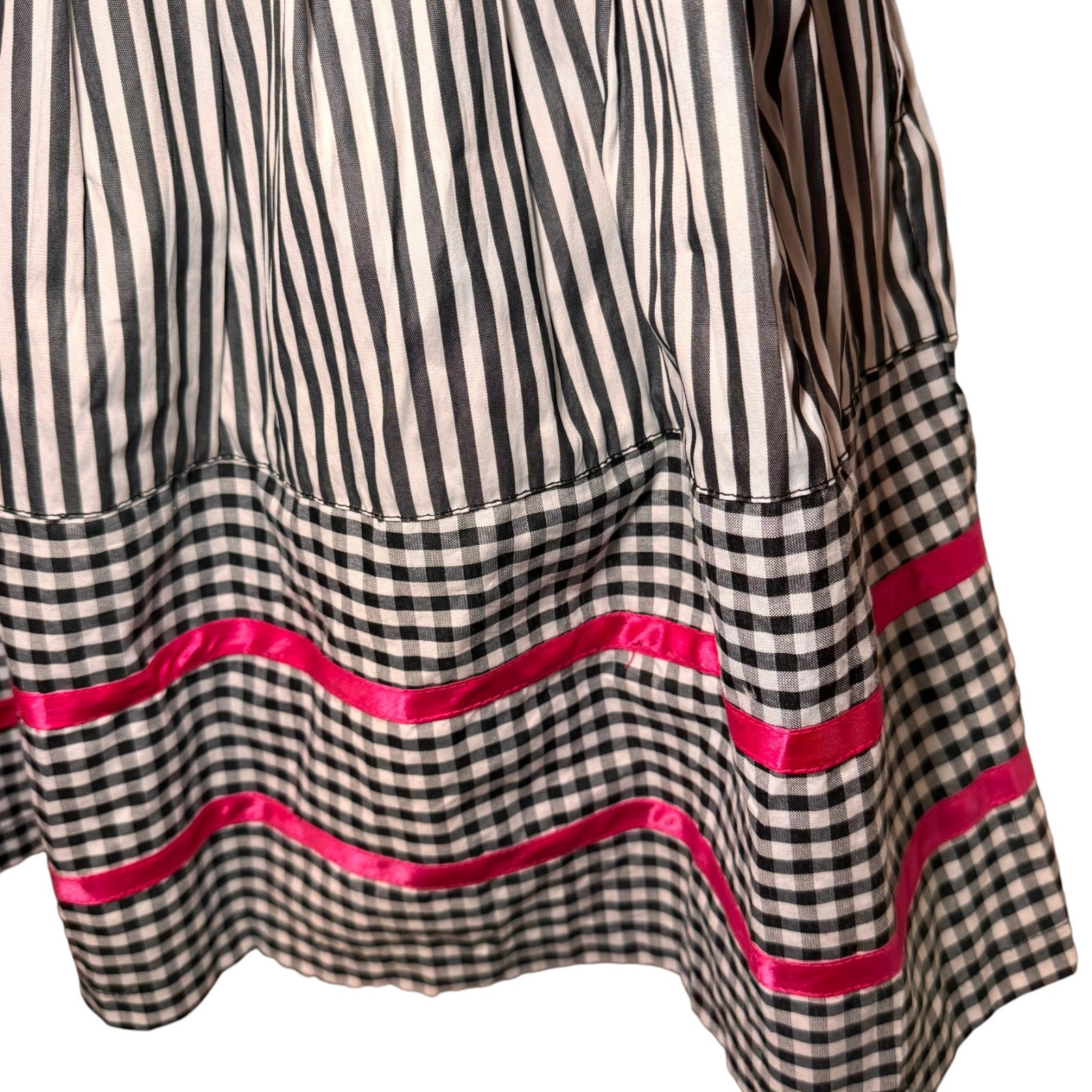 Edelweiss Creek Dirndl Dress Women’s Size 36/ S Black Pink Gingham Oktoberfest